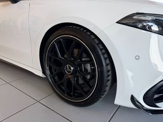 Mercedes-Benz A 200 2023 AMG-LINE 7G-DCT-thumb-19