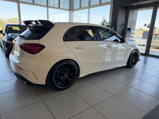 Mercedes-Benz A 200 2023 AMG-LINE 7G-DCT-thumb-20