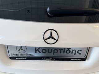 Mercedes-Benz A 200 2023 AMG-LINE 7G-DCT-thumb-23