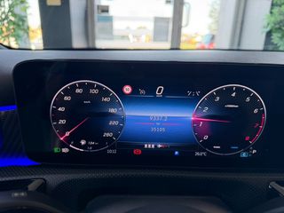Mercedes-Benz A 200 2023 AMG-LINE 7G-DCT-thumb-33
