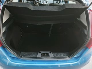 Ford Fiesta 2011-thumb-9