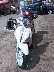 Piaggio Beverly 300 2019 BEVERLY 300-thumb-1