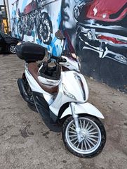 Piaggio Beverly 300 2019 BEVERLY 300-thumb-2