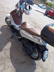 Piaggio Beverly 300 2019 BEVERLY 300-thumb-5