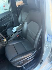 Mercedes-Benz B 180 2017-thumb-7