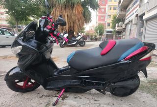 Suzuki Burgman 125 2018 UH125