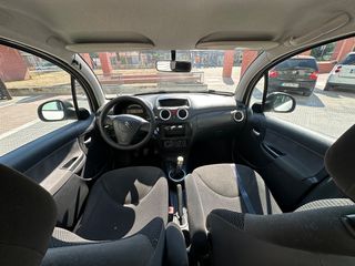 Citroen C3 2010 First 1.1i Airdream-thumb-7
