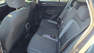 Volkswagen T-Cross 2022 ACTIVE-thumb-16
