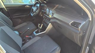 Volkswagen T-Cross 2022 ACTIVE-thumb-19