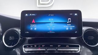 Mercedes-Benz V 220 2023 DIESEL LONG 9G-TRONIC 8ΘΕΣΙΟ ΔΕΡΜΑ/AUTOBESIKOS-thumb-41