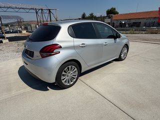 Peugeot 208 2017-thumb-4