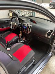 Hyundai i 20 2009-thumb-3