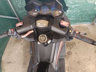 Kymco AK 550 2018-thumb-3