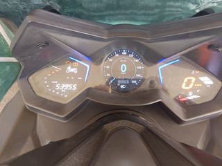 Kymco AK 550 2018-thumb-4