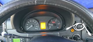 Mercedes-Benz 2011 Sprinter 519 CDI-thumb-7