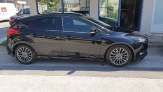 Ford Focus 2017 ST LINE