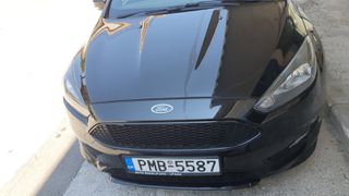 Ford Focus 2017 ST LINE-thumb-4