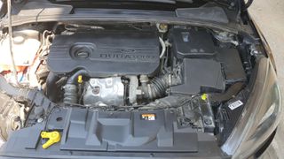 Ford Focus 2017 ST LINE-thumb-17