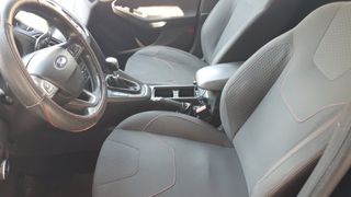 Ford Focus 2017 ST LINE-thumb-20