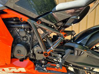 KTM RC-8 1190 2009-thumb-6