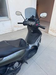 Piaggio Beverly 350 2020-thumb-10
