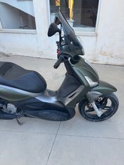 Piaggio Beverly 350 2020-thumb-11