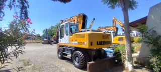 Εκσκαφέας Με Λάστιχα Liebherr 2012 Α 904 C-thumb-1