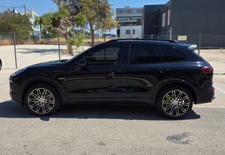 Porsche Cayenne 2015