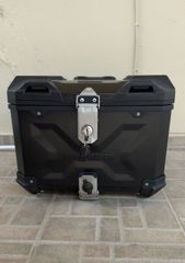 SW-Motech TRAX ADV Top Case 38L – Μαύρο