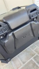 SW-Motech TRAX ADV Top Case 38L – Μαύρο-thumb-5