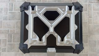 SW-Motech TRAX ADV Top Case 38L – Μαύρο-thumb-10