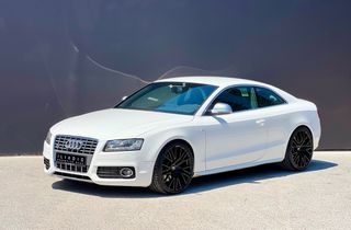 Audi S5 2009-thumb-5
