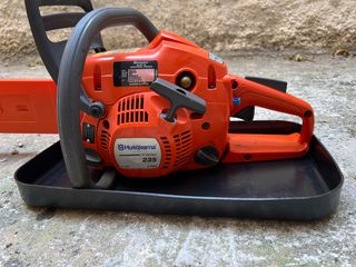 Αλυσοπρίονο Βενζίνης Husqvarna 235 - Αχρησιμοποίητο