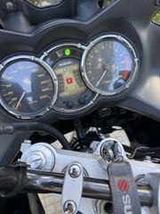 Suzuki V-Strom 1000 2005-thumb-12