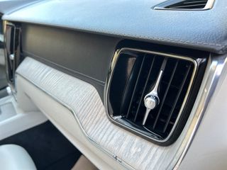 Volvo XC 60 2021 T8 PHEV 2.0 390hp INCRIPRTION/airmatic/-thumb-17