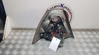 TOYOTA COROLLA 04 SEDAN ΠΙΣΩ ΑΡΙΣΤΕΡΟ ΦΑΝΑΡΙ-thumb-1