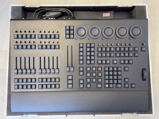 MA Lighting grandMA3 onPC Command Wing – Άριστη Κατάσταση (Ελάχιστες Ώρες) + Flight Case + Dust Cover