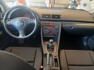 Audi A4 2005-thumb-6