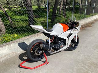 KTM RC 390 2022-thumb-4