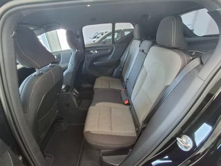 Volvo XC40 2022 PHEV CORE AUTO 5D-thumb-5
