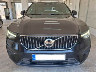 Volvo XC40 2022 PHEV CORE AUTO 5D-thumb-1