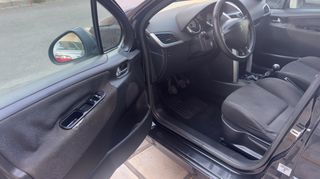 Peugeot 207 2009-thumb-16