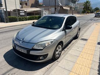 Renault Megane 2012 1.5 DCI AUTOMATIC-thumb-8