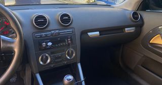 Audi A3 2005-thumb-13