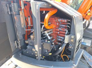 Εκσκαφάκι (διαβολάκι) Hitachi 2010 ZX85US-3-thumb-13