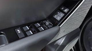 Land Rover Range Rover Velar 2022 P400e PLUG-IN HYBRID AWD R DYNAMIC/AUTOBESIKOS-thumb-19