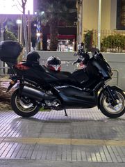 Yamaha XMAX 300 Tech Max 2022-thumb-2