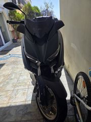 Yamaha XMAX 300 Tech Max 2022-thumb-17