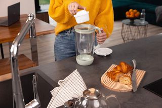 Brita Glass+1MaxtraProPP 2.5-litre filter jug | mint-thumb-4