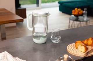 Brita Glass+1MaxtraProPP 2.5-litre filter jug | mint-thumb-2